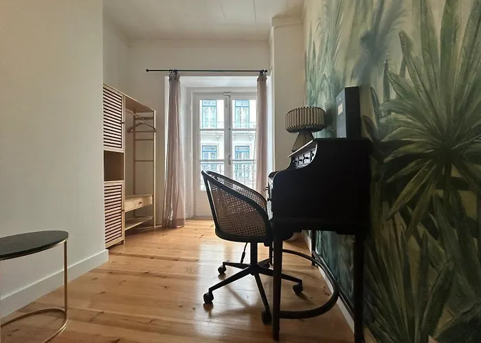 A Cozy Hideout * Lisbon