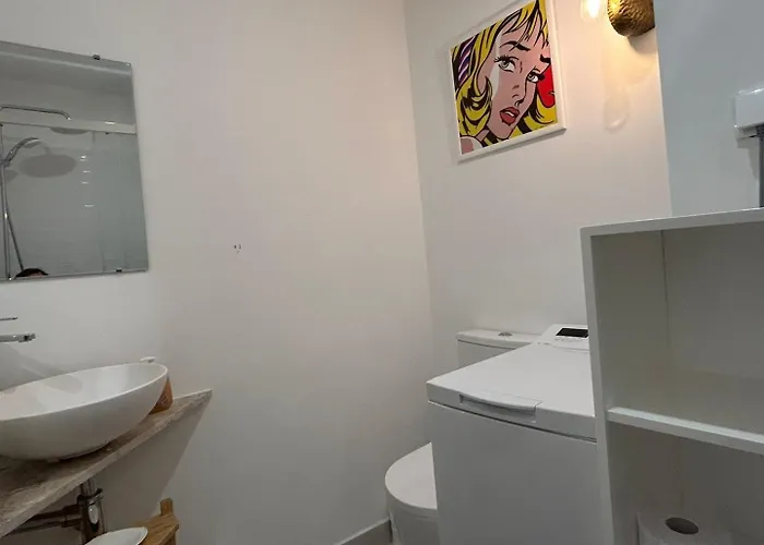 A Cozy Hideout * Lisboa